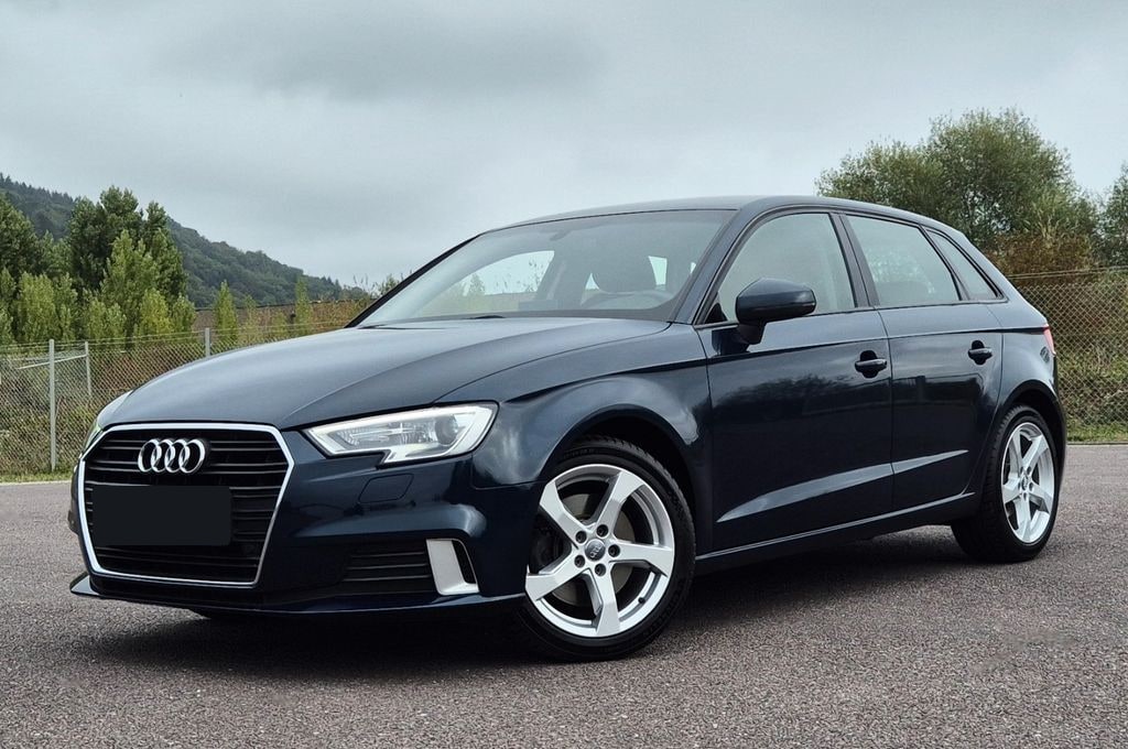 Audi A3 Sportback 2.0 TFSI quattro sport, Erstzulassung 05/2018, 76.200 Kilometer, Blau
